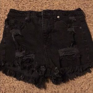 Black distressed Shorts